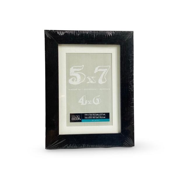 Studio Decor Picture Frame - Picture 1 of 3